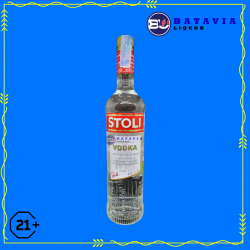 Stolichnaya Vodka 700ml